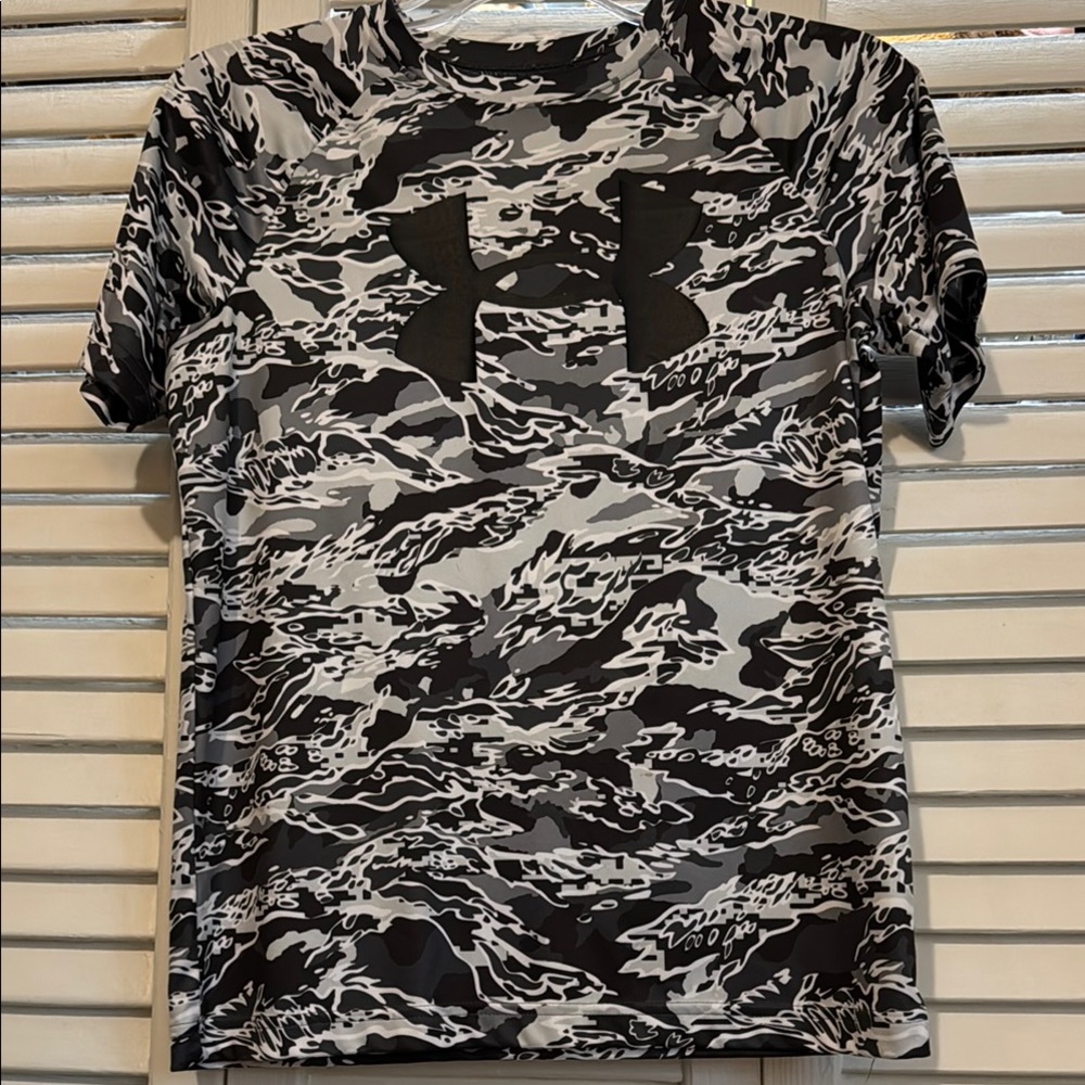 Under Armour Kids Camo Shirt - Black and Gray